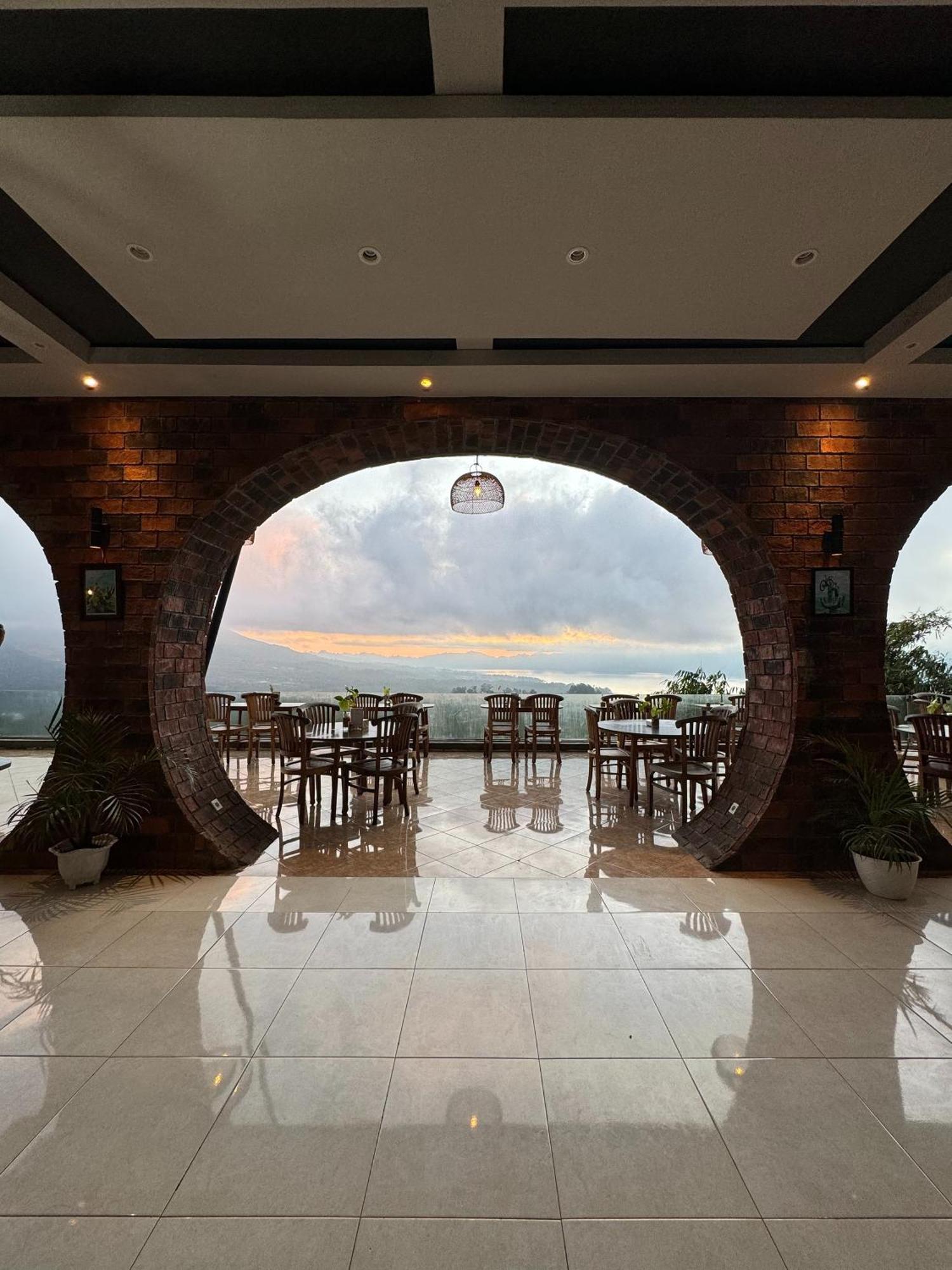 Caldera Hotel & Restaurant 金塔马尼 外观 照片